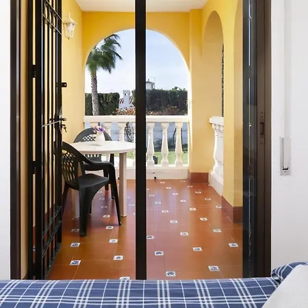 Jacaranda Familiar Villa